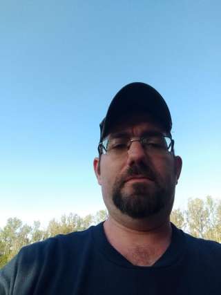 Blacklab87 dating ad